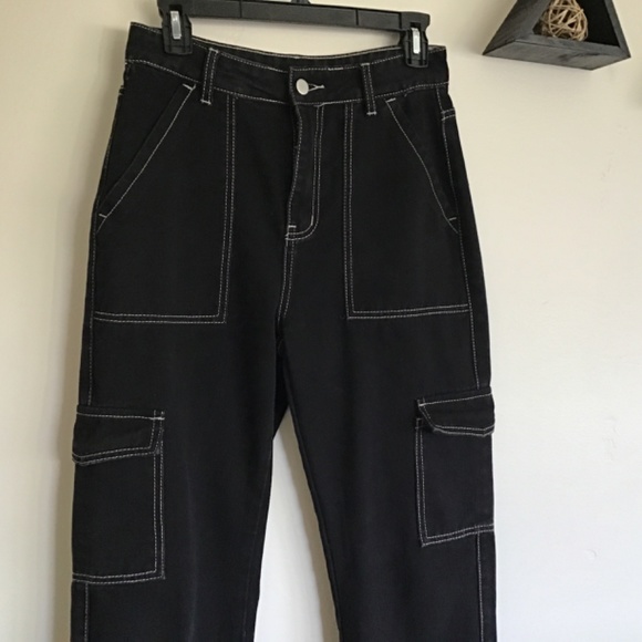 High Waisted Mom Jeans with Cargo Pockets - Picture 2 of 5